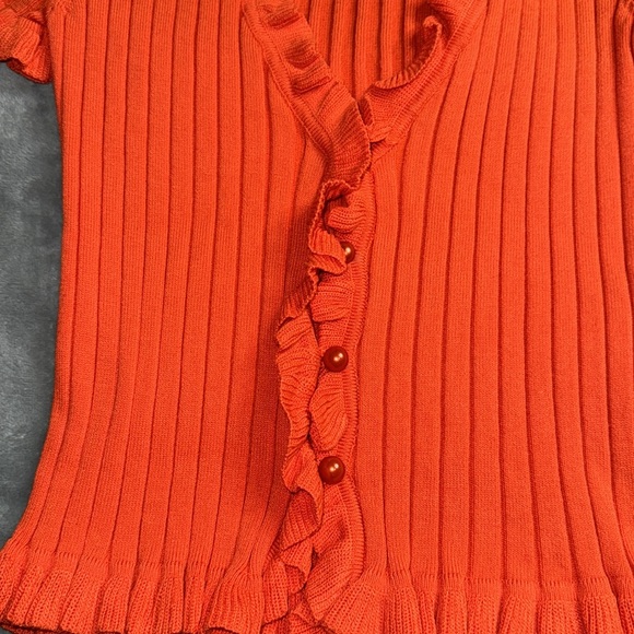 Cute blouse - Picture 4 of 4